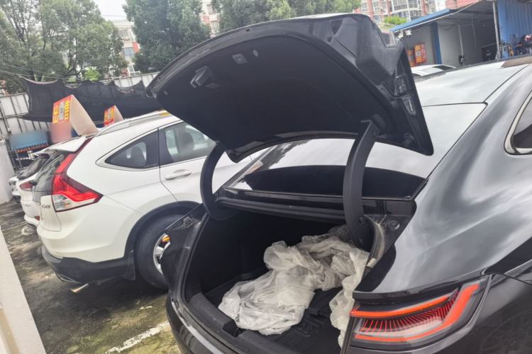 Used Geely Galaxy 8 2025 130km EM-i Flagship Edition Trunk