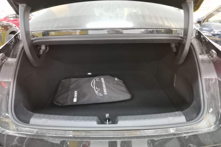 Used Geely Galaxy 8 2025 130km EM-P Starship Edition Trunk