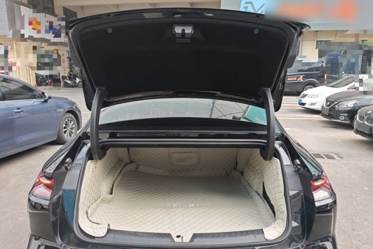Used Geely Galaxy 8 2025 130km EM-i Deluxe Edition Trunk