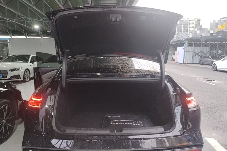 Used Geely Galaxy 8 2025 130km EM-P Starship Edition Trunk