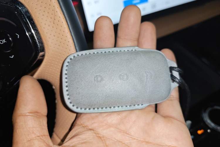 Used Geely Galaxy 8 2025 130km EM-i Prestige Edition Vehicle Key