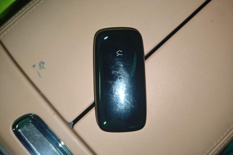 Used Geely Galaxy 8 2025 130km EM-i Flagship Edition Vehicle Key