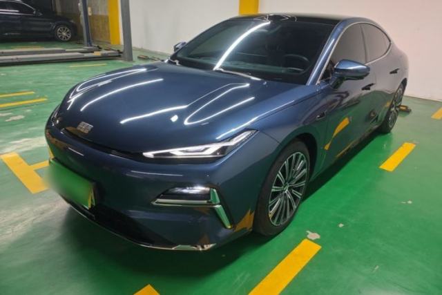 Used Geely Galaxy 8 2025 130km EM-P Starship Edition