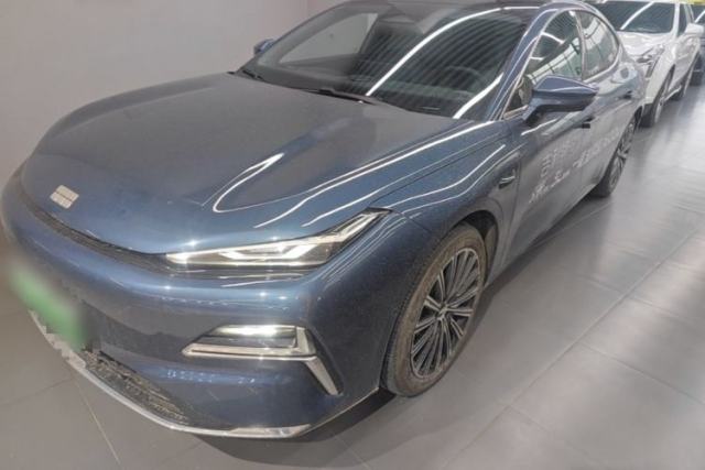 Geely Galaxy 8 2025 130km EM-i Flagship Edition usado