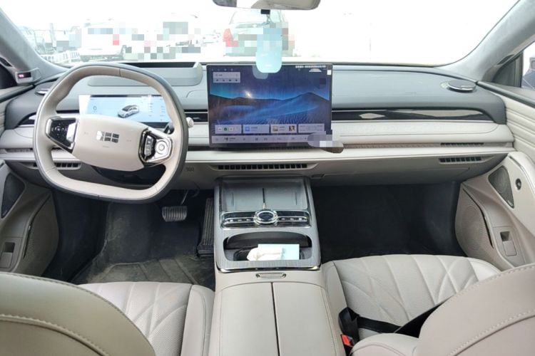 Used Geely Galaxy 8 2025 130km EM-P Starship Edition Center Console