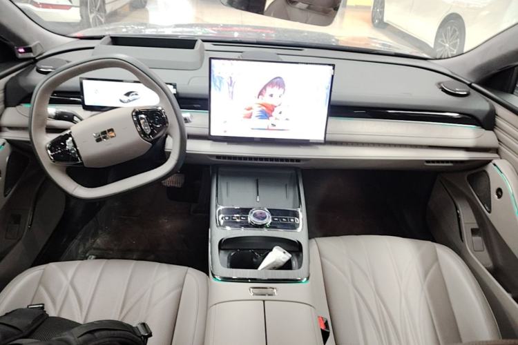 Used Geely Galaxy 8 2025 130km EM-P Starship Edition Center Console