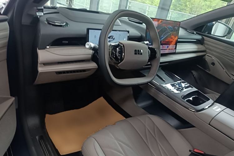 Used Geely Galaxy 8 2025 130km EM-P Starship Edition Center Console