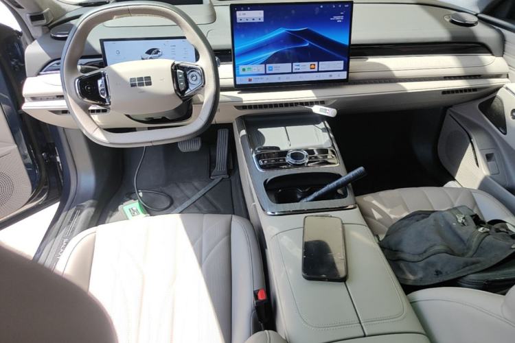 Used Geely Galaxy 8 2025 130km EM-P Starship Edition Center Console