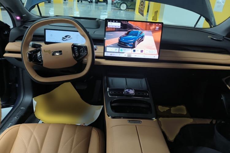 Used Geely Galaxy 8 2025 130km EM-P Starship Edition Center Console