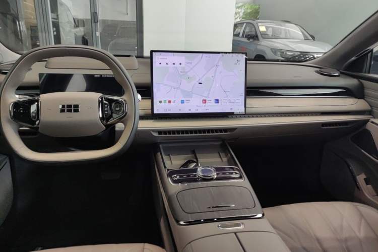 Used Geely Galaxy 8 2025 130km EM-i Flagship Edition Center Console