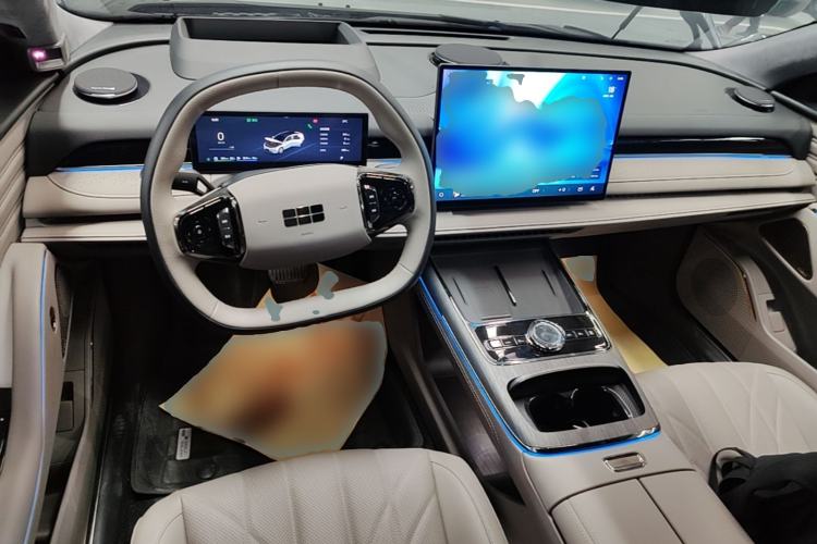 Used Geely Galaxy 8 2025 130km EM-P Starship Edition Center Console