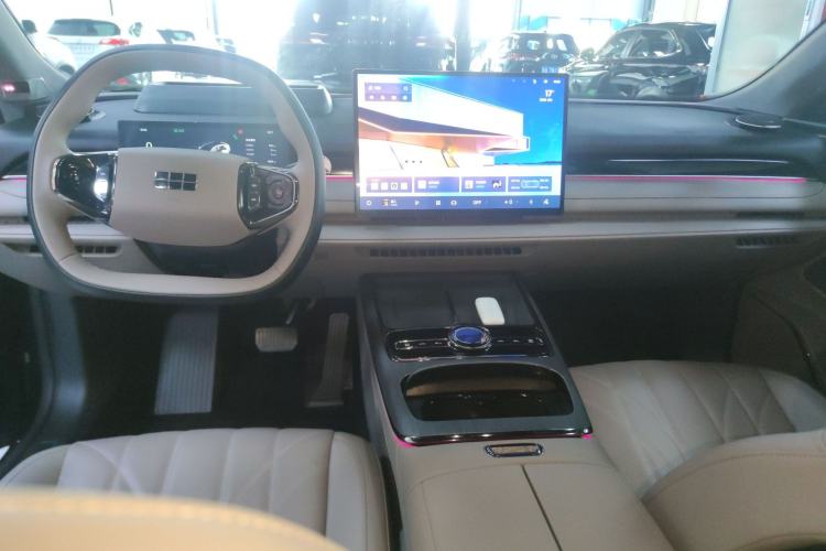 Used Geely Galaxy 8 2025 130km EM-P Starship Edition Center Console