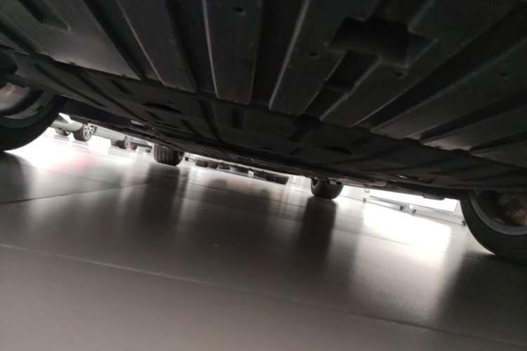 Used Geely Galaxy 8 2025 130km EM-i Flagship Edition Chassis Front