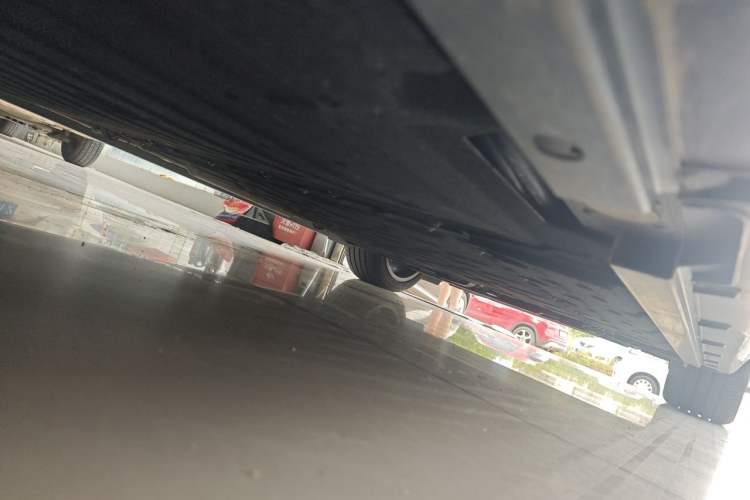 Used Geely Galaxy 8 2025 130km EM-i Flagship Edition Chassis Rear Right