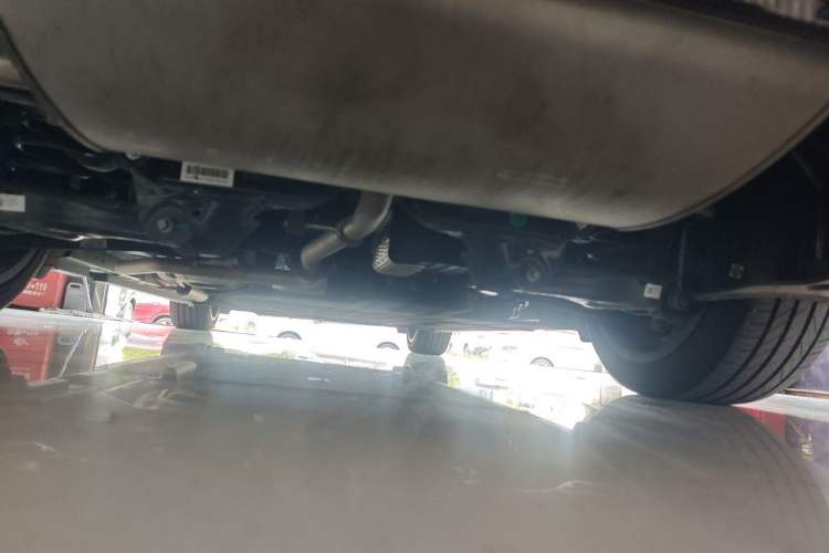 Used Geely Galaxy 8 2025 130km EM-i Flagship Edition Chassis Rear