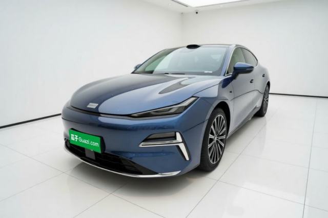 Used Geely Galaxy 8 2025 130km EM-P Starship Edition