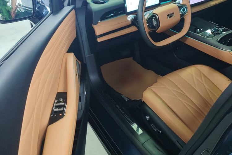 Used Geely Galaxy 8 2025 130km EM-P Exploration Edition Driver Seat