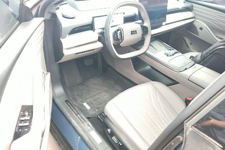 Used Geely Galaxy 8 2025 130km EM-P Starship Edition Driver Seat