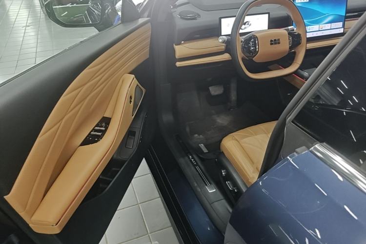 Used Geely Galaxy 8 2025 130km EM-P Starship Edition Driver Seat