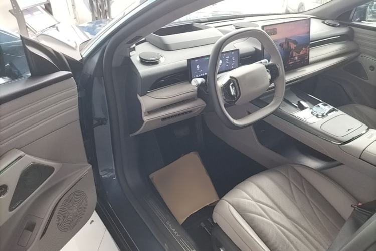 Used Geely Galaxy 8 2025 130km EM-P Starship Edition Driver Seat