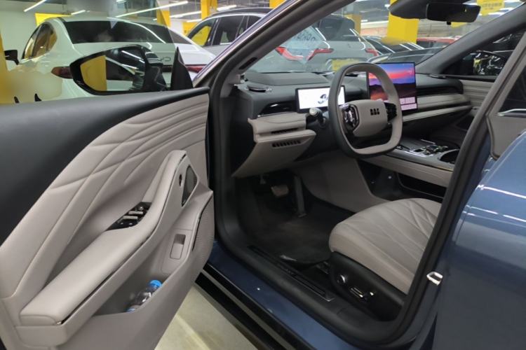 Used Geely Galaxy 8 2025 130km EM-P Starship Edition Driver Seat