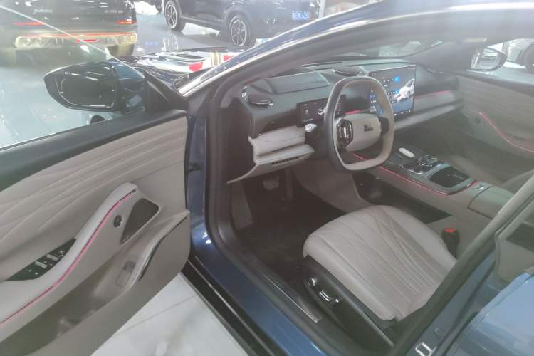 Used Geely Galaxy 8 2025 130km EM-P Starship Edition Driver Seat