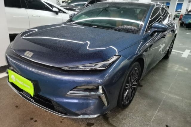 Used Geely Galaxy 8 2025 130km EM-i Prestige Edition