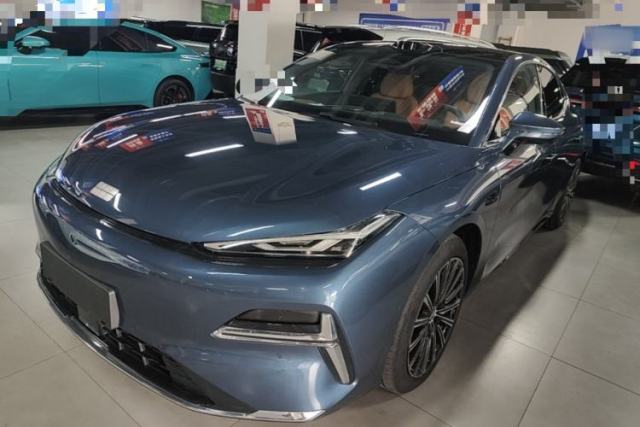 Used Geely Galaxy 8 2025 130km EM-P Starship Edition