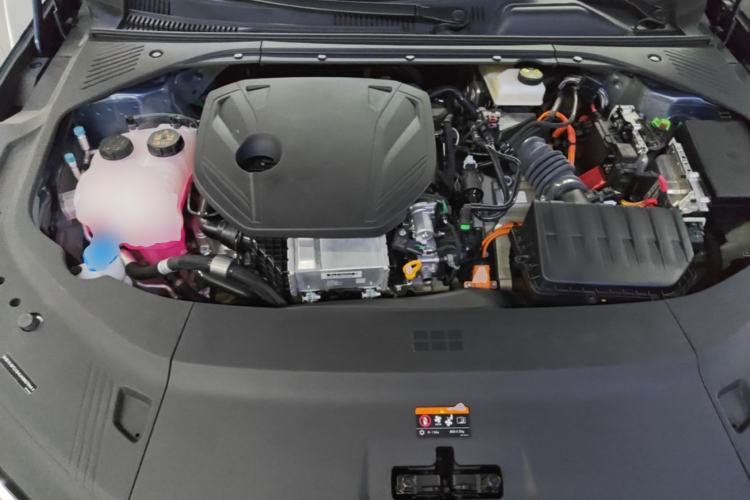 Used Geely Galaxy 8 2025 130km EM-P Exploration Edition Engine Bay