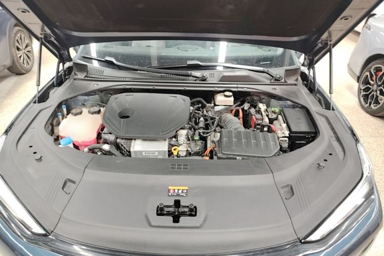 Used Geely Galaxy 8 2025 130km EM-P Starship Edition Engine Bay