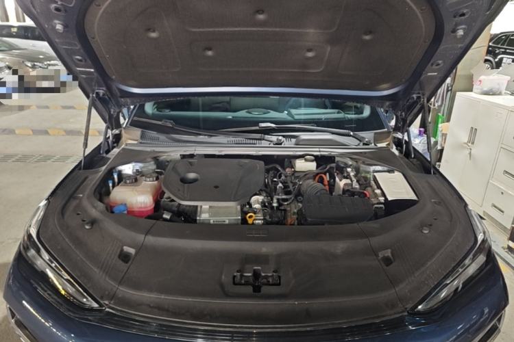 Used Geely Galaxy 8 2025 130km EM-P Starship Edition Engine Bay