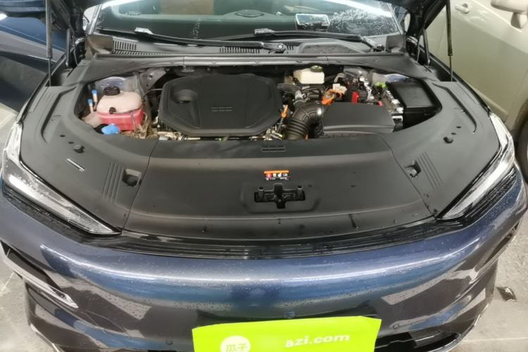 Used Geely Galaxy 8 2025 130km EM-i Prestige Edition Engine Bay