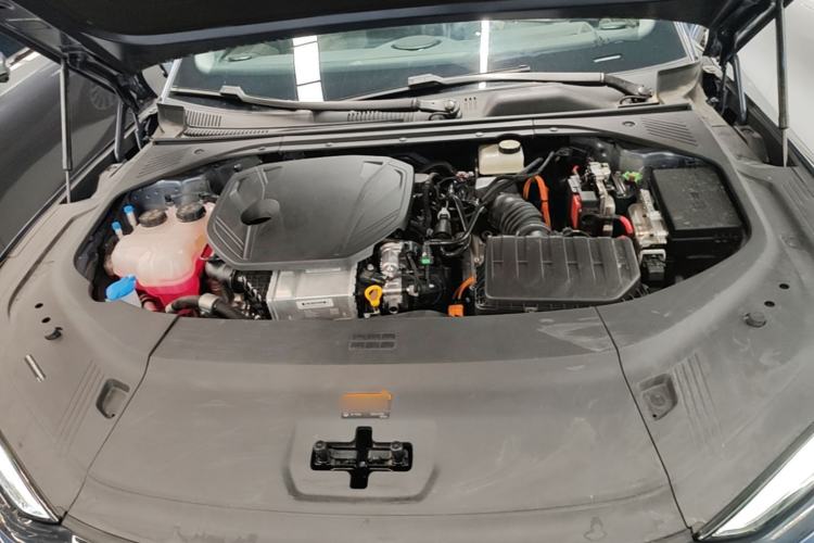 Used Geely Galaxy 8 2025 130km EM-P Starship Edition Engine Bay