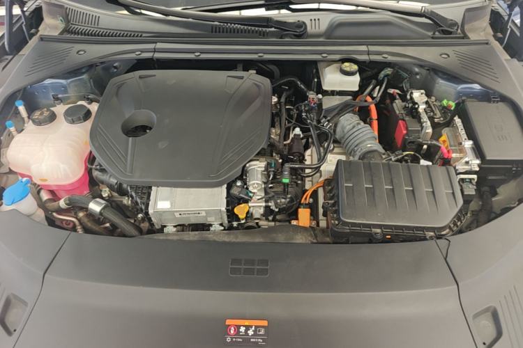 Used Geely Galaxy 8 2025 130km EM-P Starship Edition Engine Bay