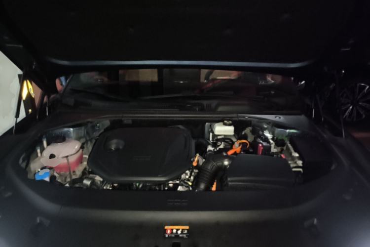 Used Geely Galaxy 8 2025 130km EM-i Flagship Edition Engine Bay