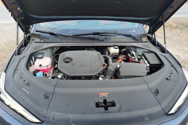 Used Geely Galaxy 8 2025 130km EM-i Deluxe Edition Engine Bay