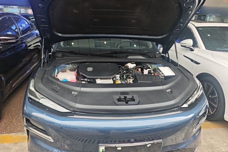 Used Geely Galaxy 8 2025 130km EM-P Starship Edition Engine Bay