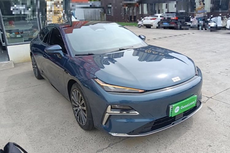 Used Geely Galaxy 8 2025 130km EM-i Flagship Edition Exterior 1