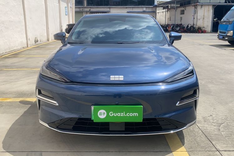 Used Geely Galaxy 8 2025 130km EM-i Flagship Edition Exterior 1