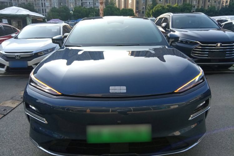 Used Geely Galaxy 8 2025 130km EM-i Prestige Edition Exterior 1