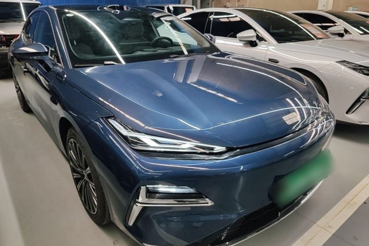 Used Geely Galaxy 8 2025 130km EM-P Starship Edition Exterior 1