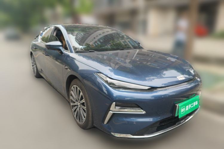 Used Geely Galaxy 8 2025 130km EM-P Exploration Edition Exterior 2