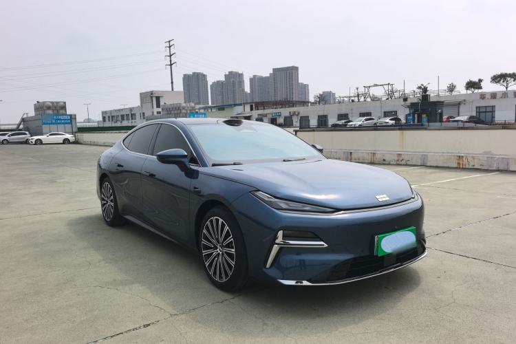 Used Geely Galaxy 8 2025 130km EM-P Starship Edition Exterior 2