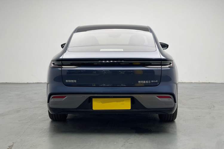 Used Geely Galaxy 8 2025 130km EM-P Starship Edition Exterior 4