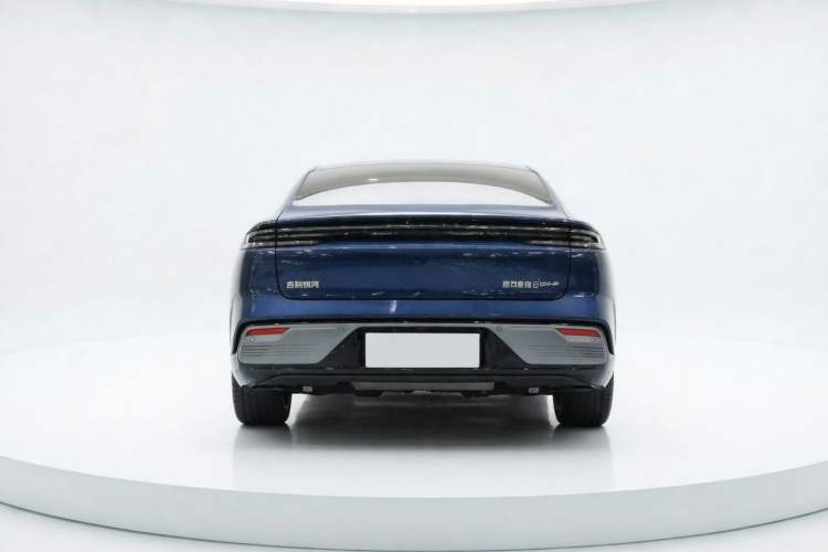 Used Geely Galaxy 8 2025 130km EM-P Starship Edition Exterior 4