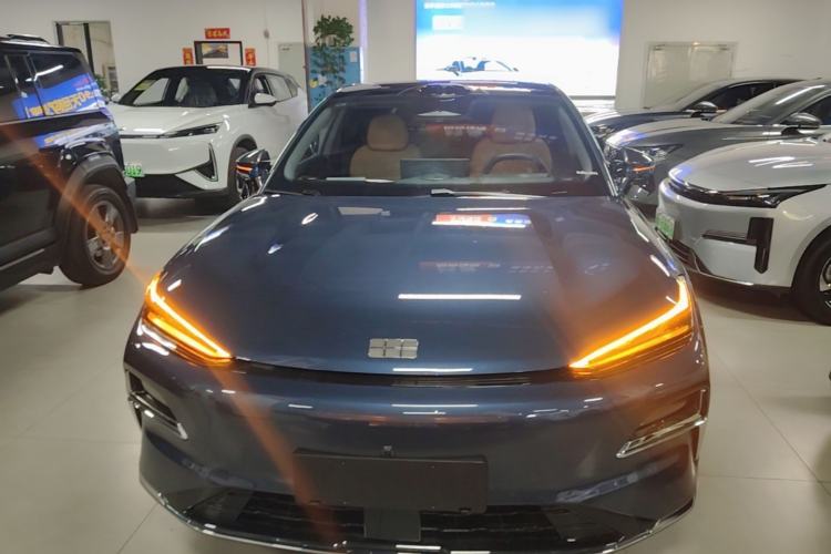Used Geely Galaxy 8 2025 130km EM-P Starship Edition Front