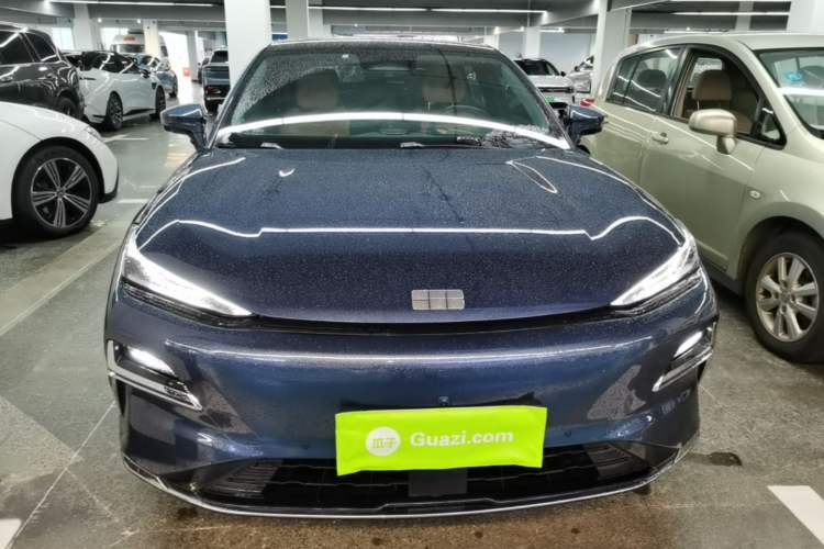 Used Geely Galaxy 8 2025 130km EM-i Prestige Edition Front