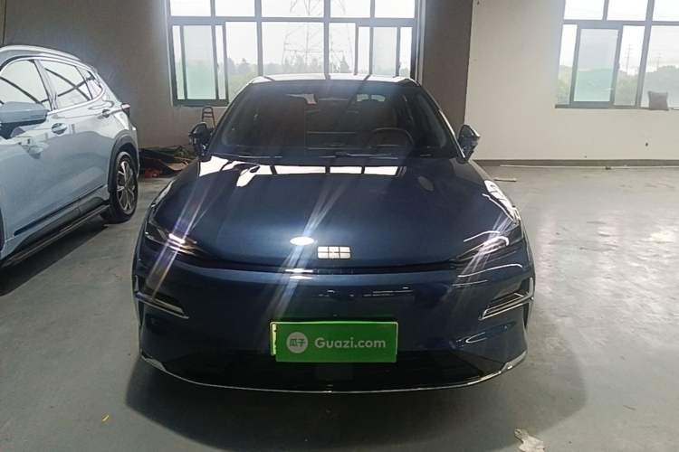 Used Geely Galaxy 8 2025 130km EM-P Exploration Edition Front