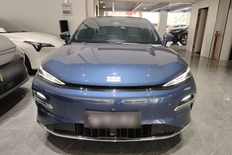 Used Geely Galaxy 8 2025 130km EM-i Deluxe Edition Front