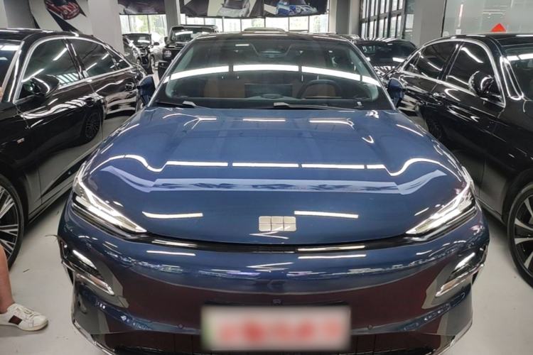 Used Geely Galaxy 8 2025 130km EM-i Deluxe Edition Front